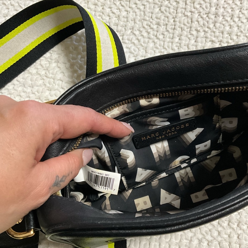 Marc Jacobs Black Crossbody Bag - Picture 11 of 16